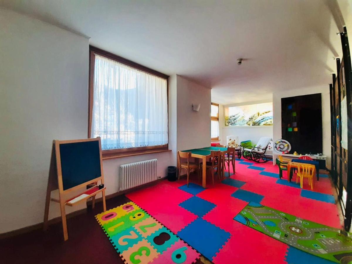 HG Hotel Italia Brusson Esterno foto