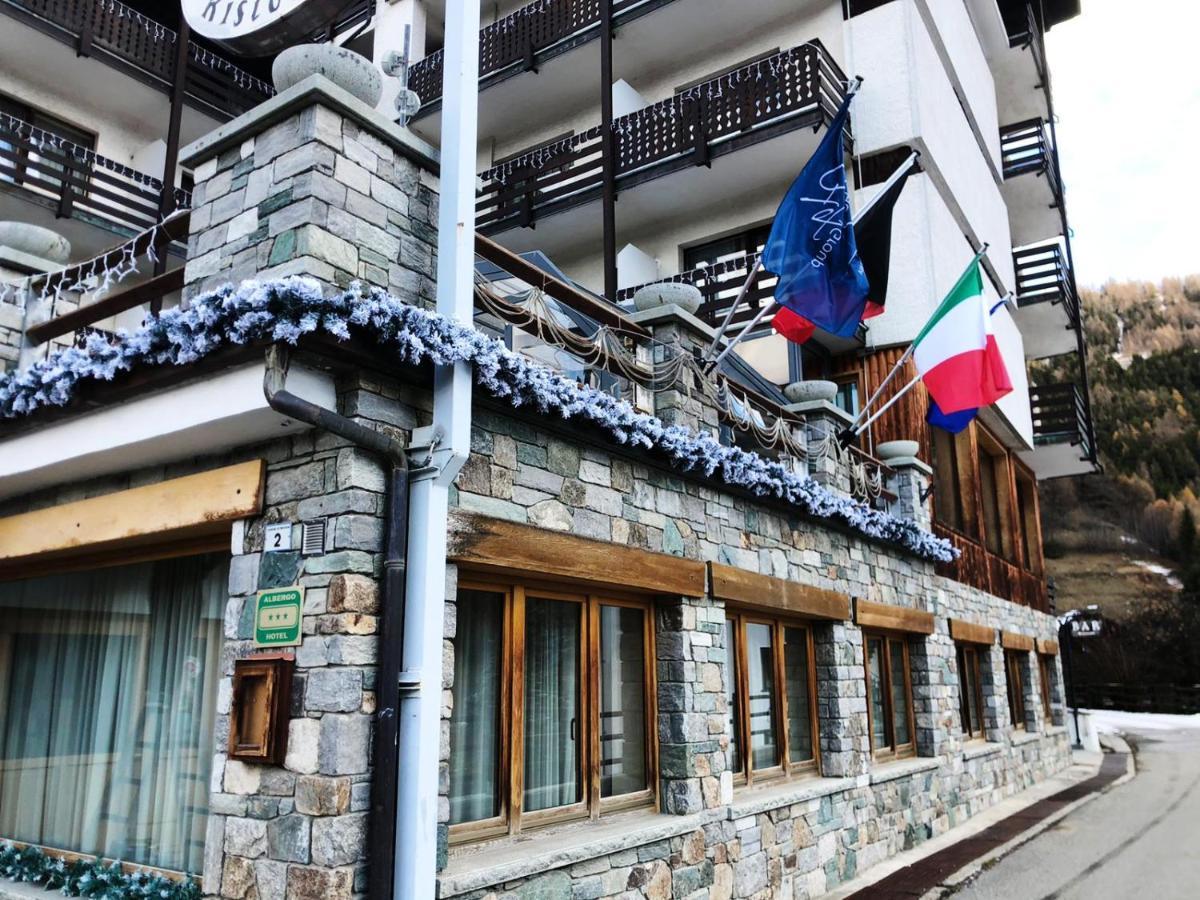 HG Hotel Italia Brusson Esterno foto