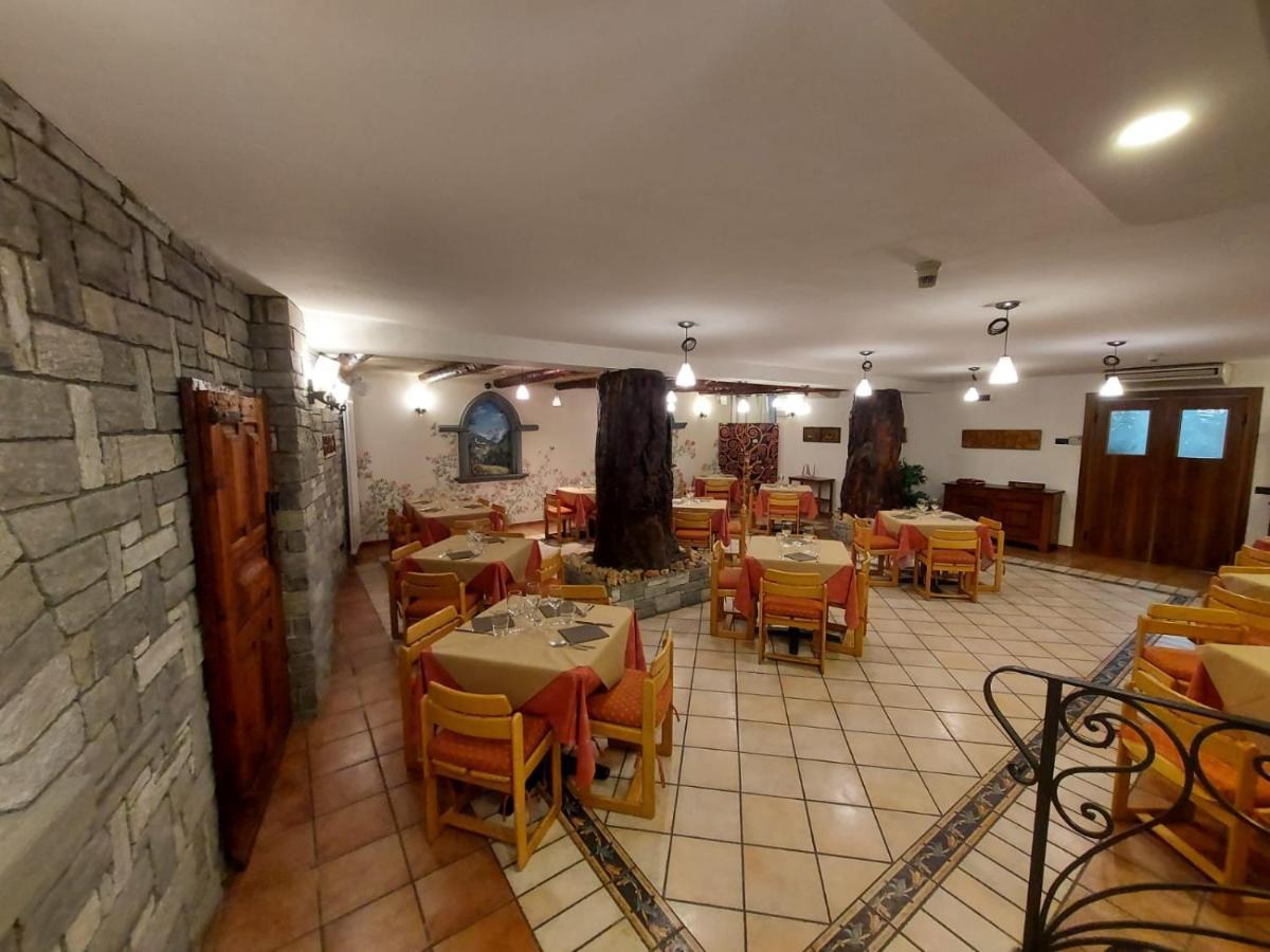 HG Hotel Italia Brusson Esterno foto