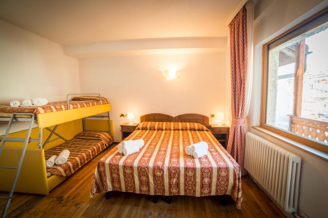 HG Hotel Italia Brusson Esterno foto