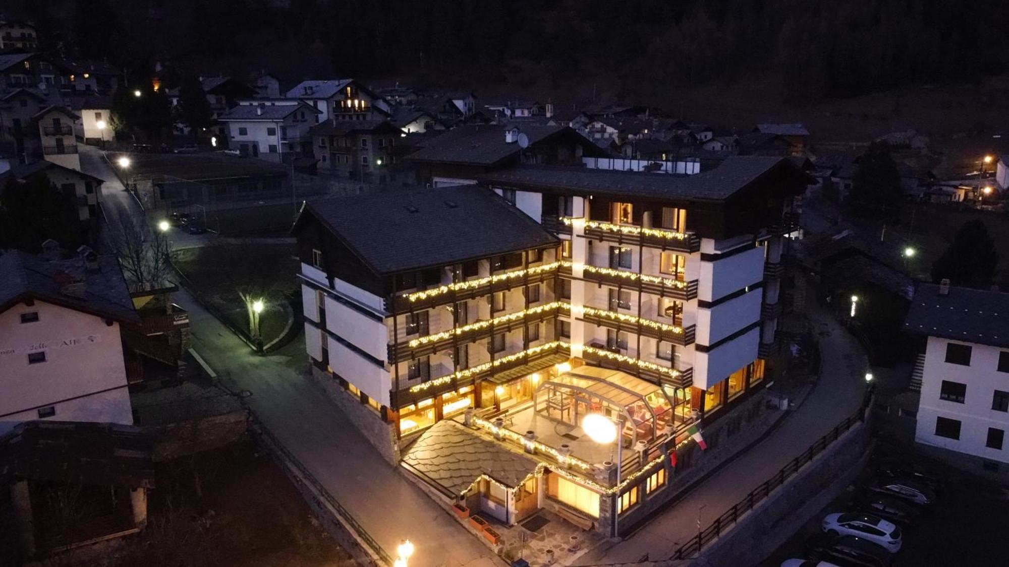 HG Hotel Italia Brusson Esterno foto