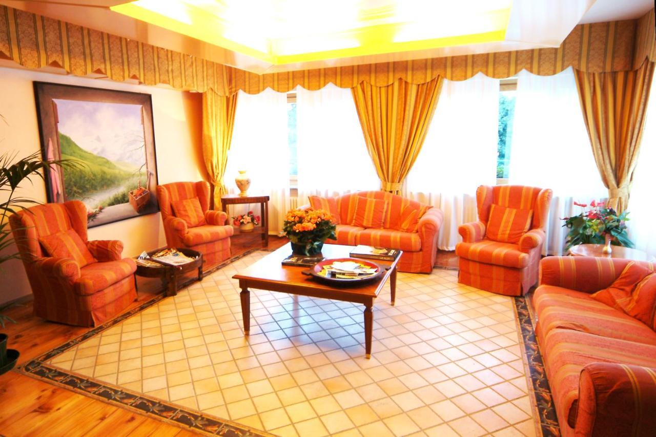 HG Hotel Italia Brusson Esterno foto